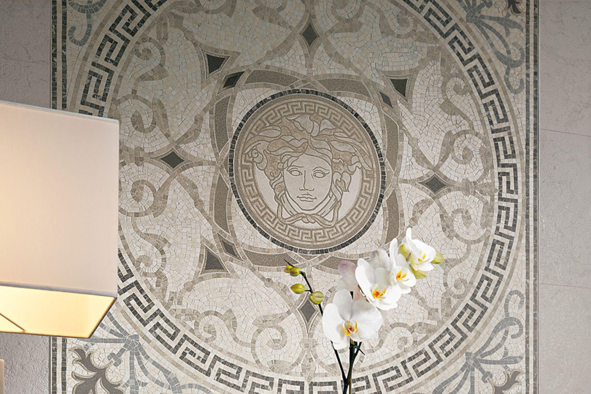 exclusive_versace_6.jpg