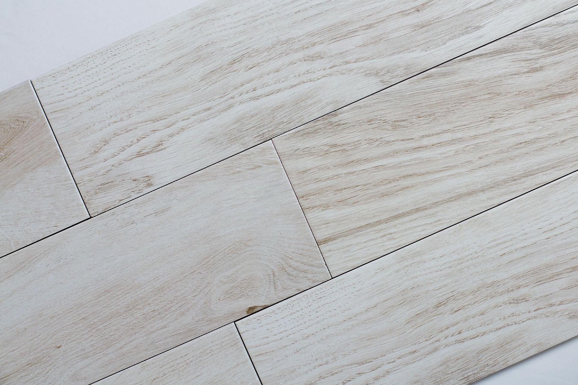 wood_monopole_8.jpg