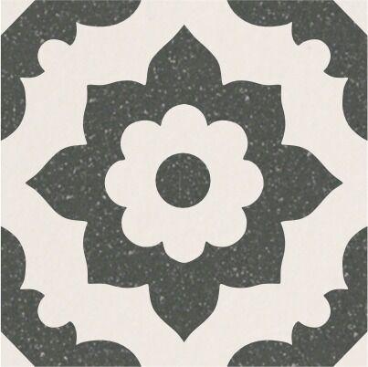 Santona Black