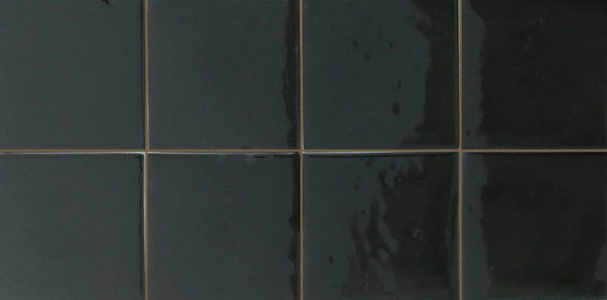 Soho Black