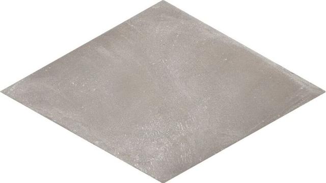 E755 Chalk Silver RMB