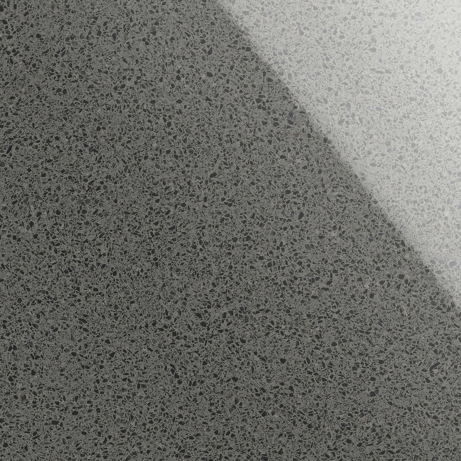 M8E5 Pinch Black