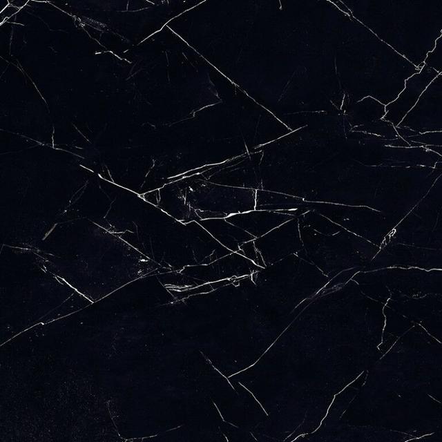 02561 Majestic Royal Nero