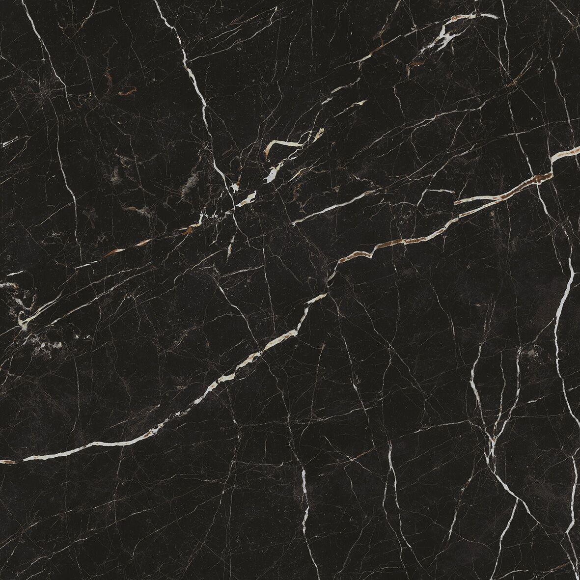 610015000570 Imperial Black