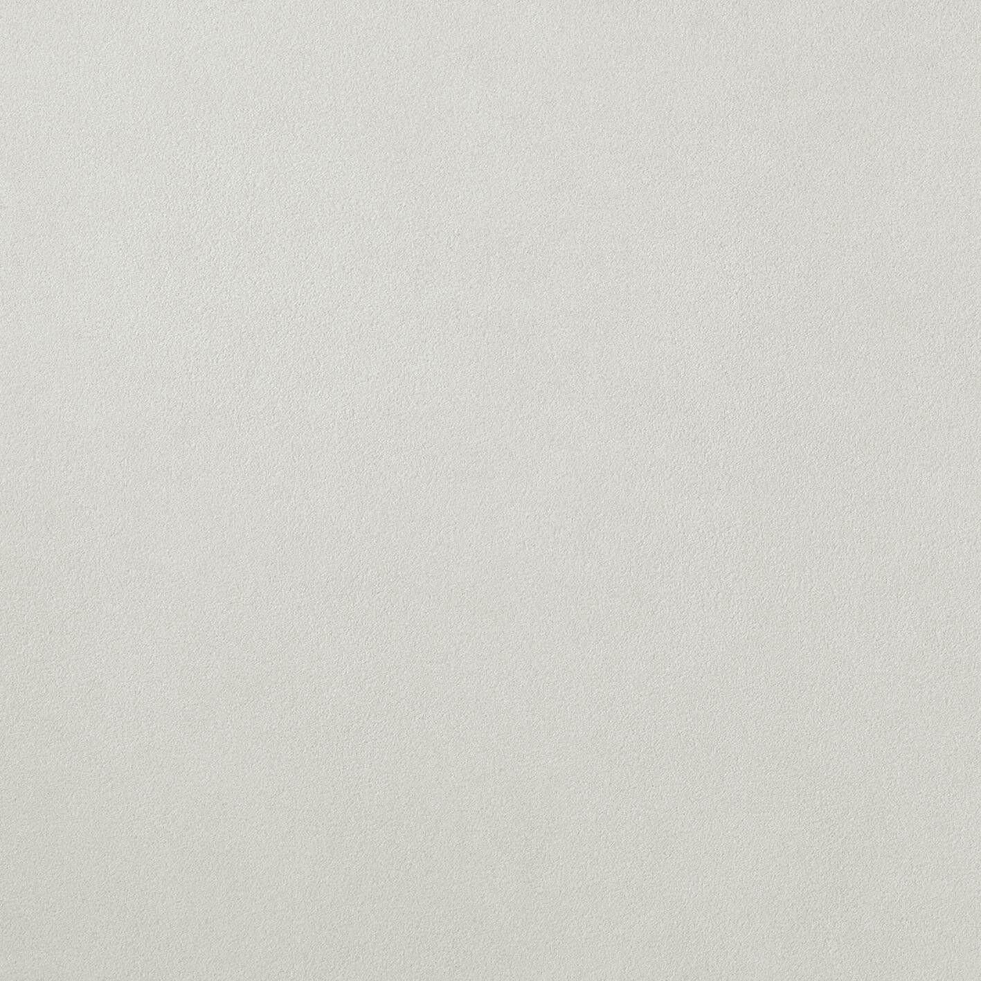 AUF8 White