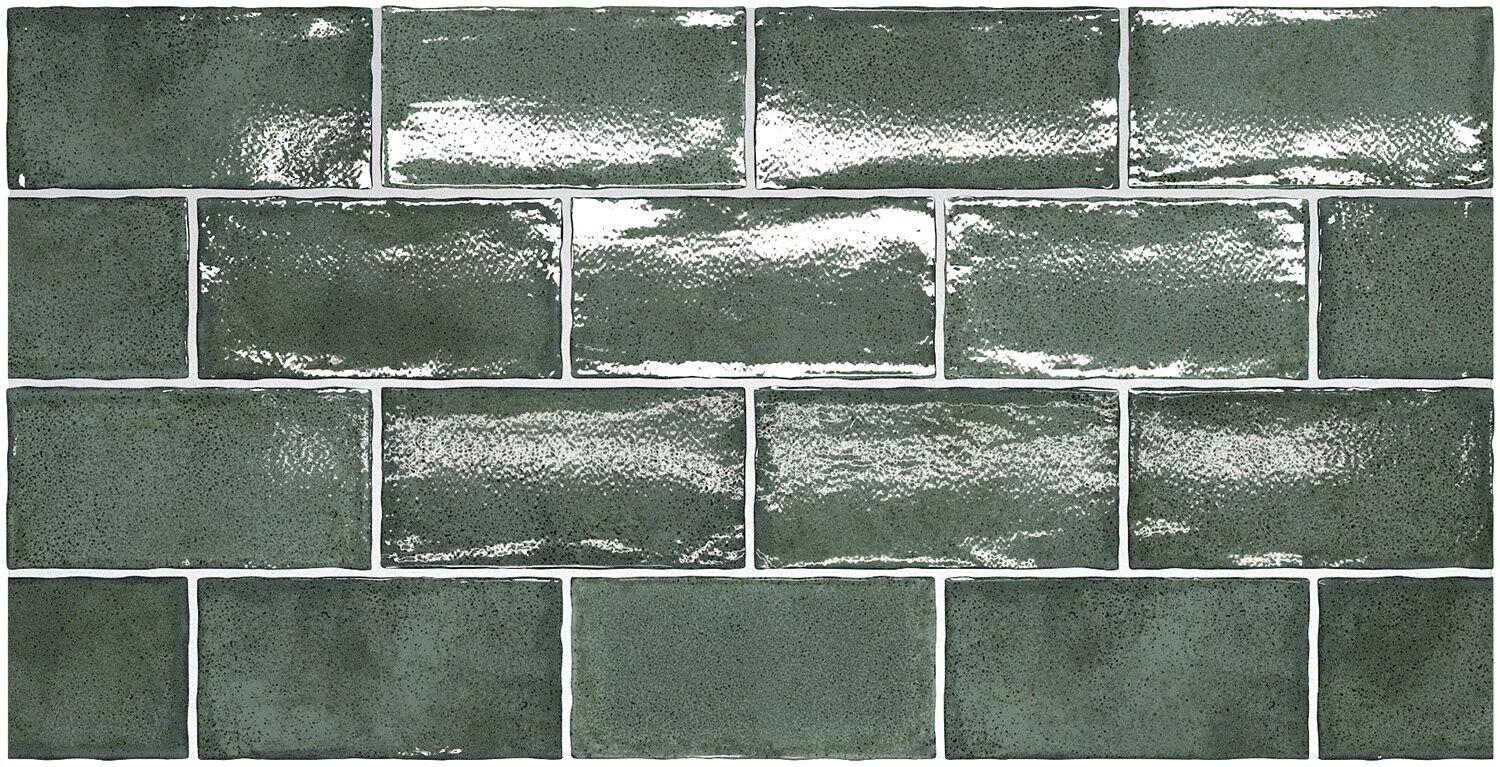 27612 Pine Green