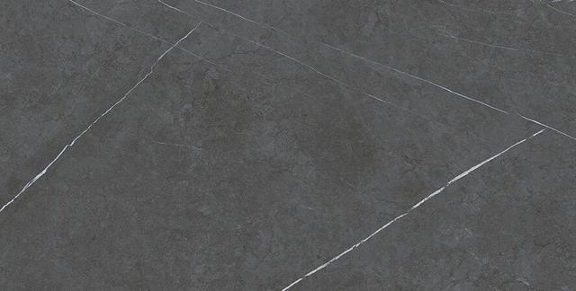 610010002631 Imperial Black