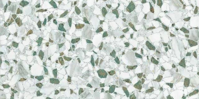 CH07BA Charm Green Naturale