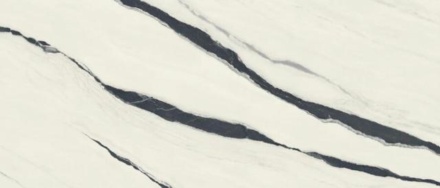 600180000037 Panda White Lapp
