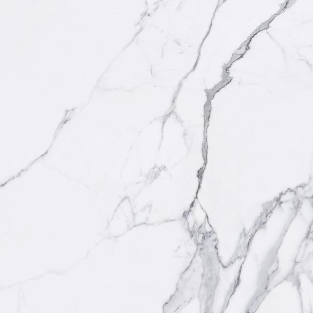 Statuarietto White